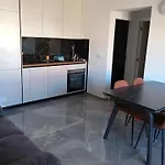 Duba דירה *